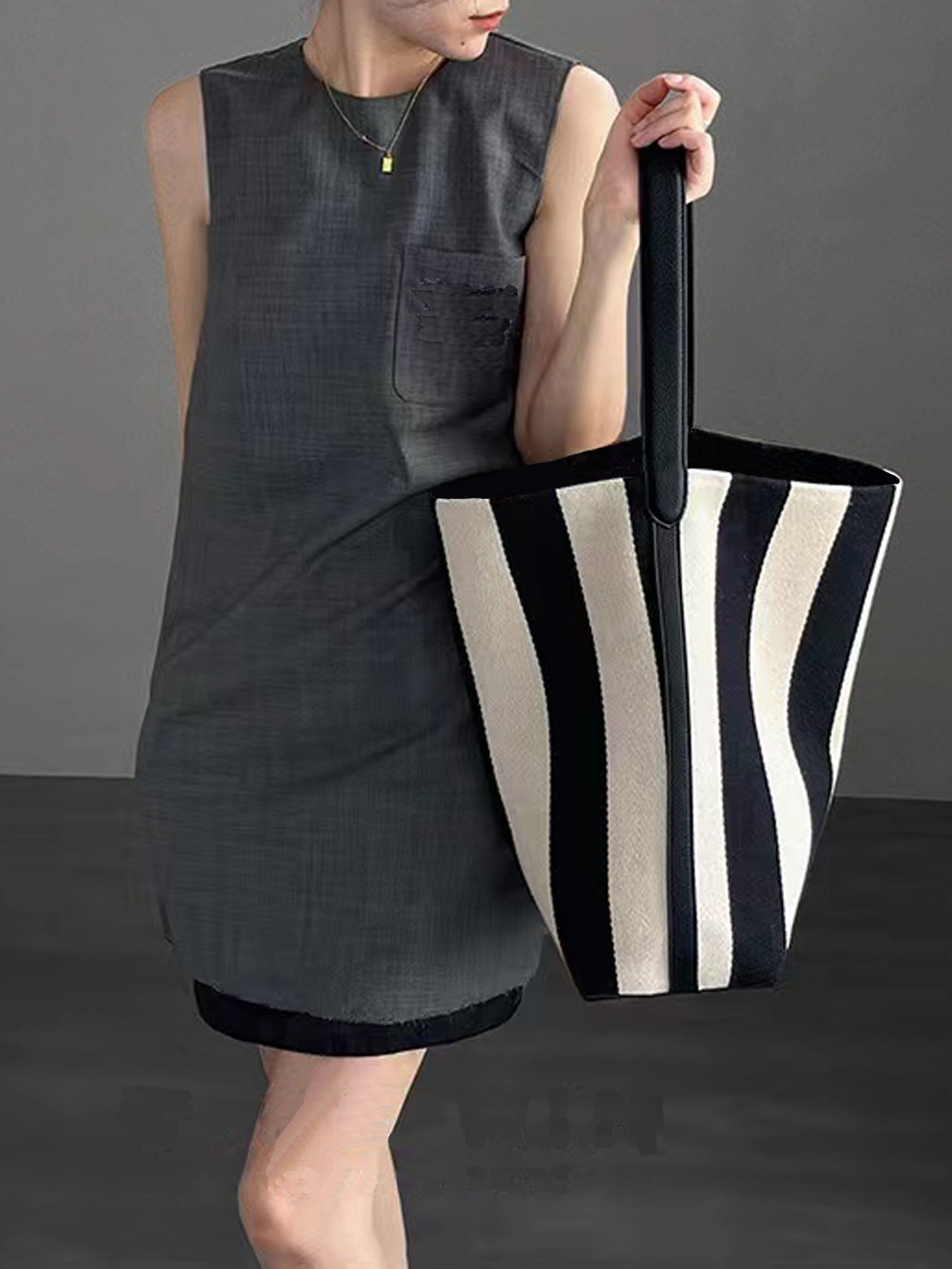 Niche striped canvas bucket ba - Women Bags Prada avis et prix
